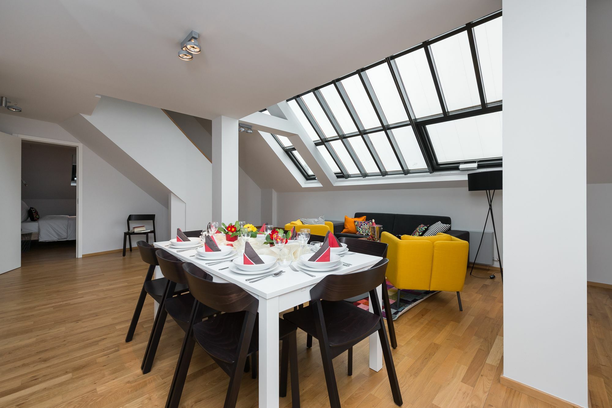 Empirent Rose Apartments Прага Екстериор снимка